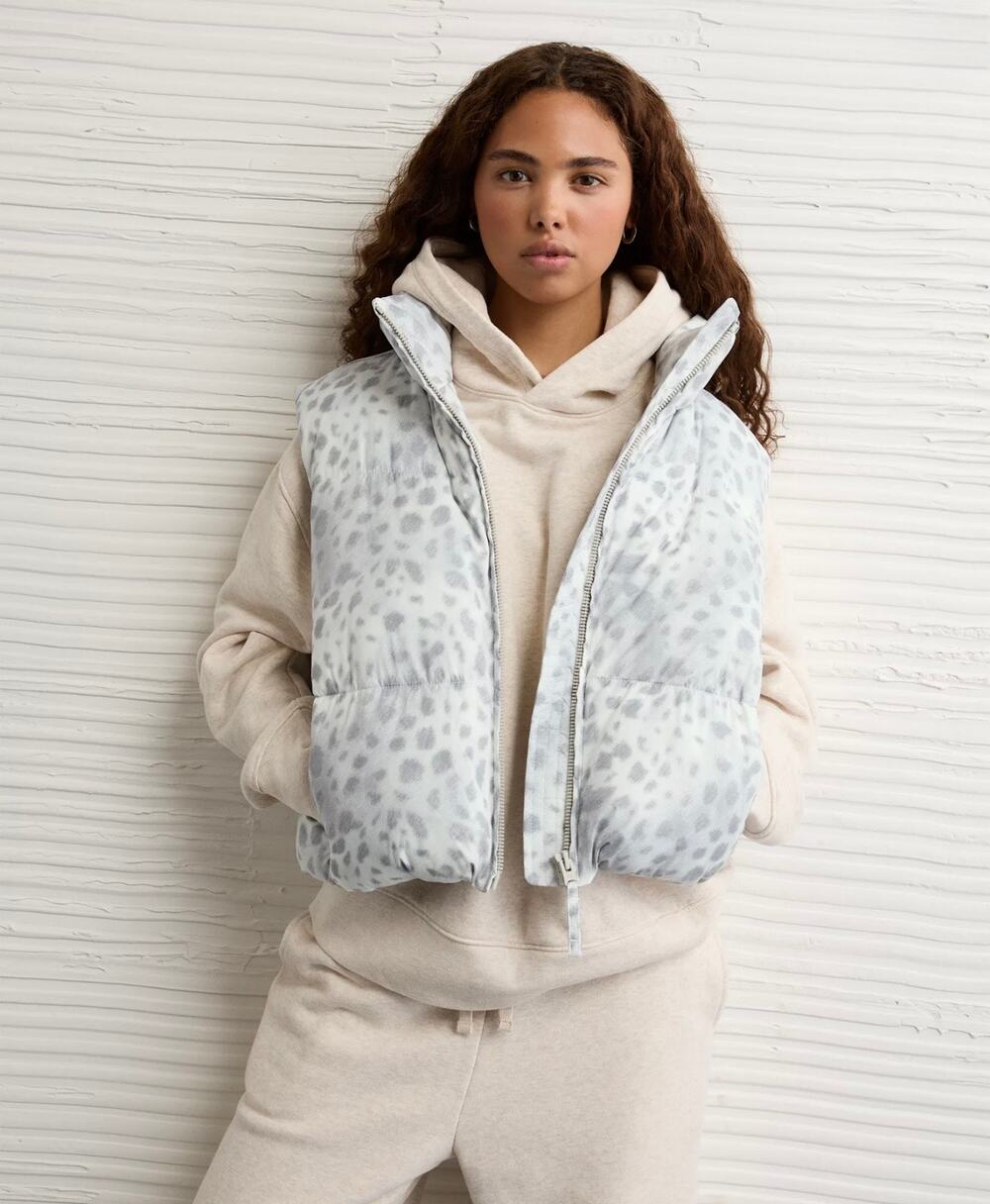 NWT American Eagle Cropped Puffer Vest Women's Large Leopard Gray White